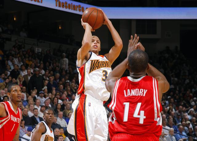 通过细腻的 通过细腻的